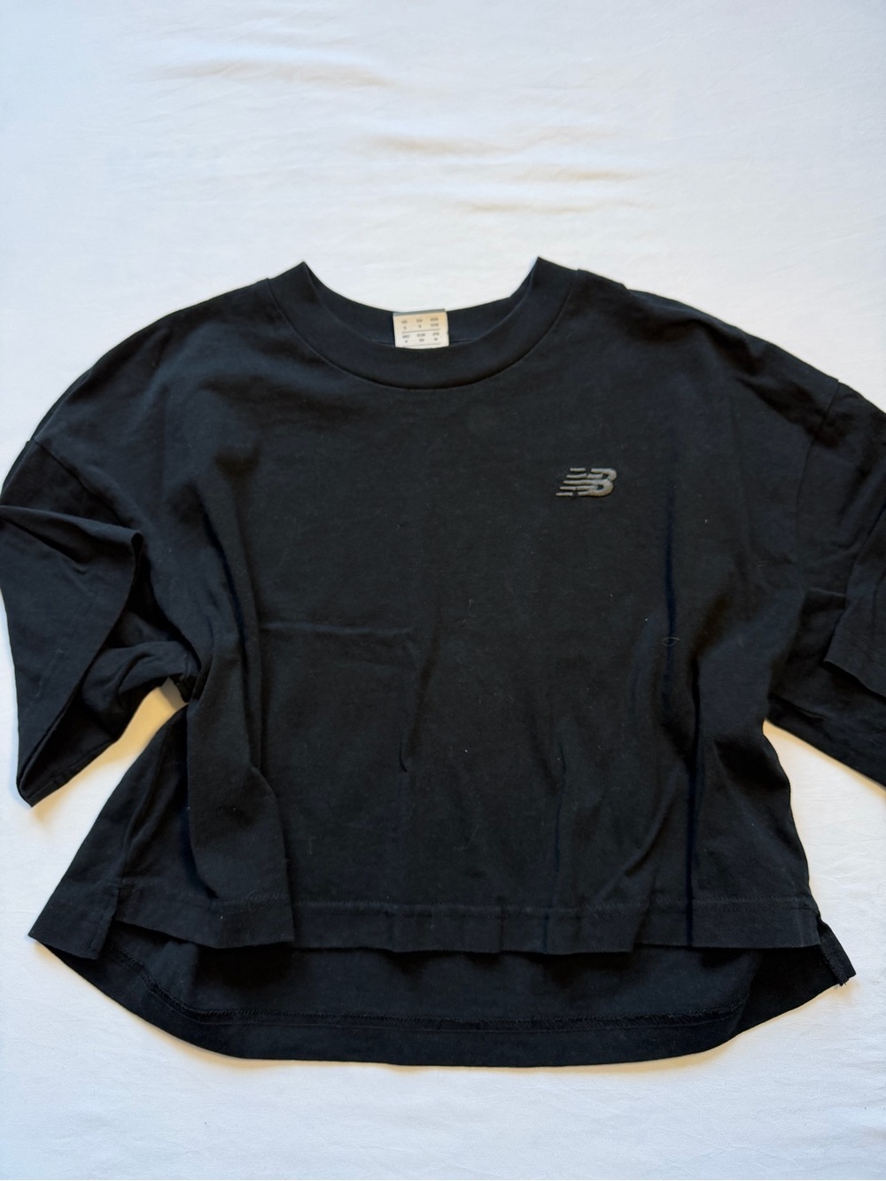 New balance crop tee